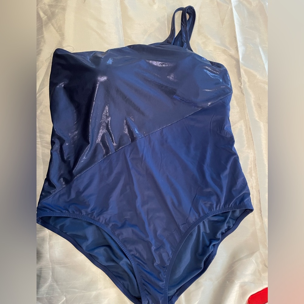 One shoulder strap one piece